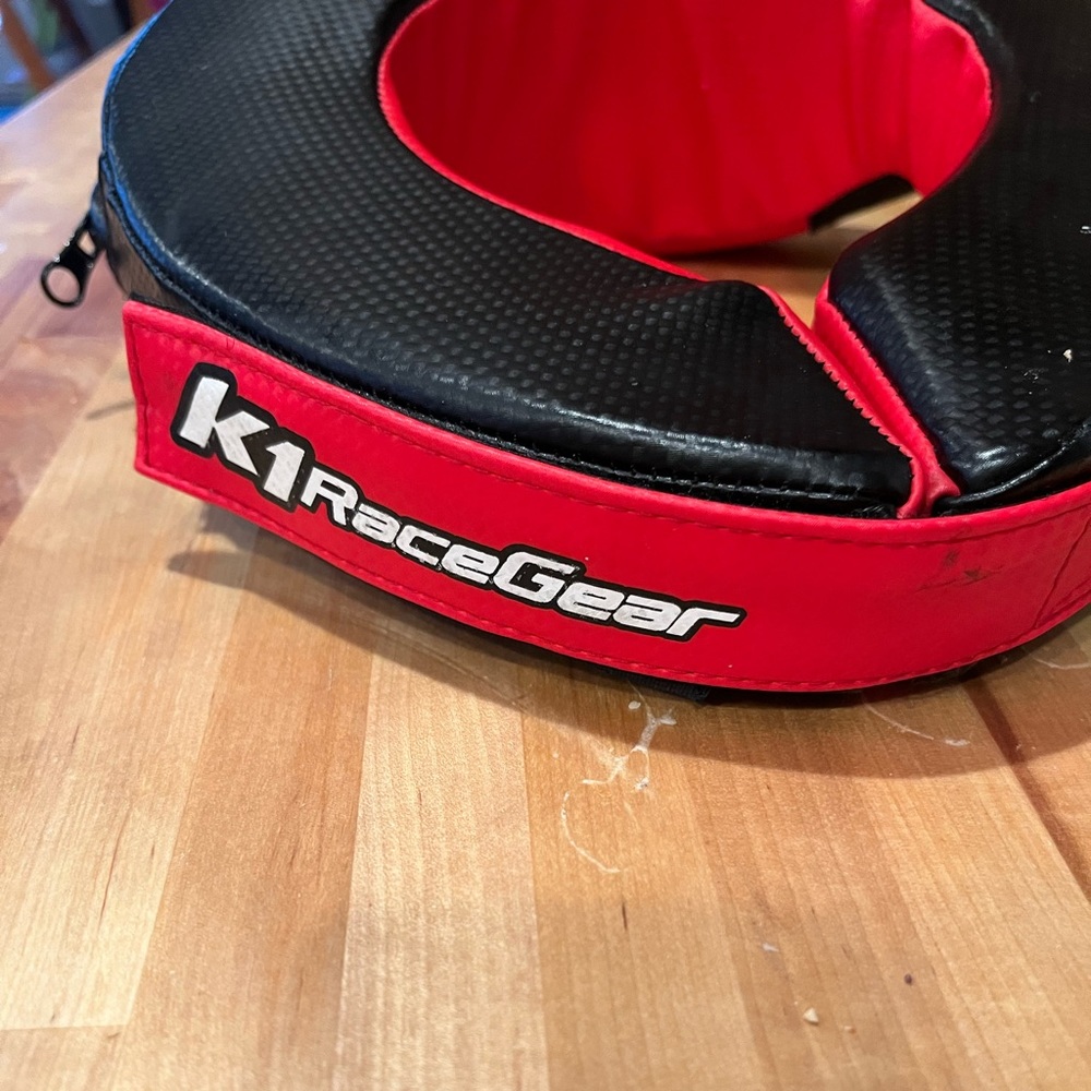 K1 karting neck brace
